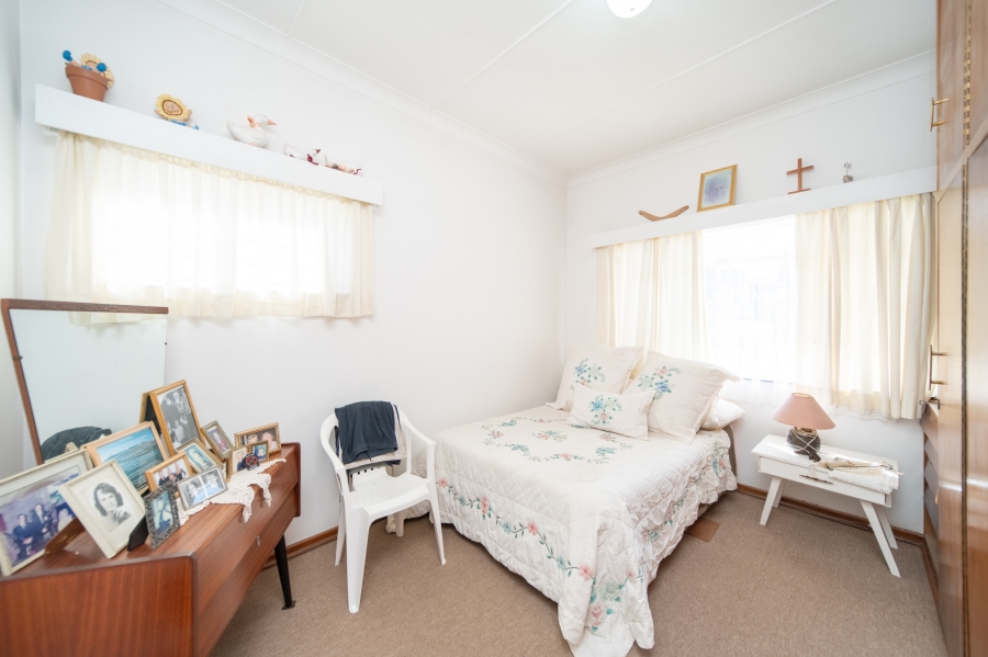 3 Bedroom Property for Sale in Sunnyridge Eastern Cape